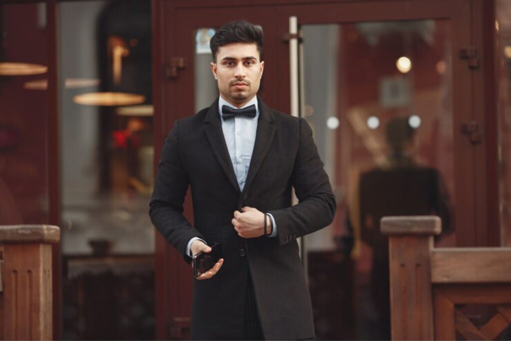 Men’s Semi Formal Wear – Your Go To Guide for Stylish Occasions